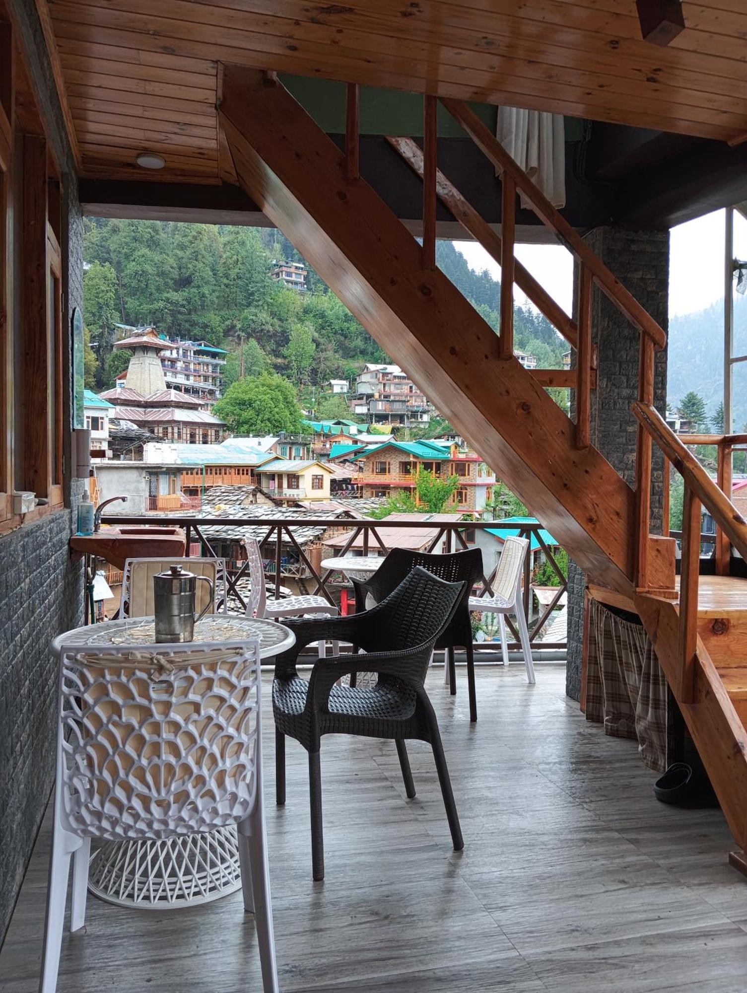 The Hamlet Hostel Manali (Himachal Pradesh)